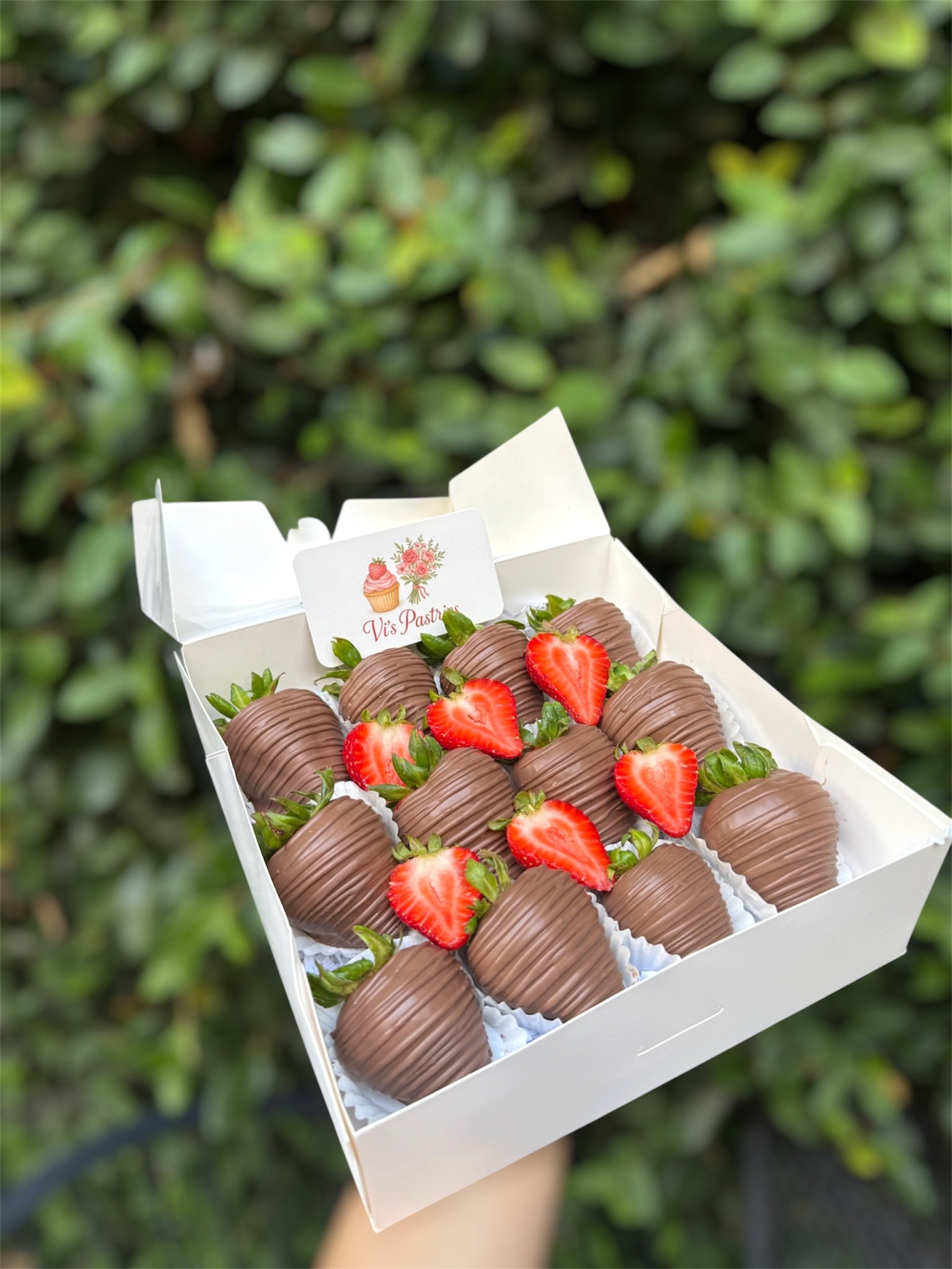 Chocolate Strawberry Box